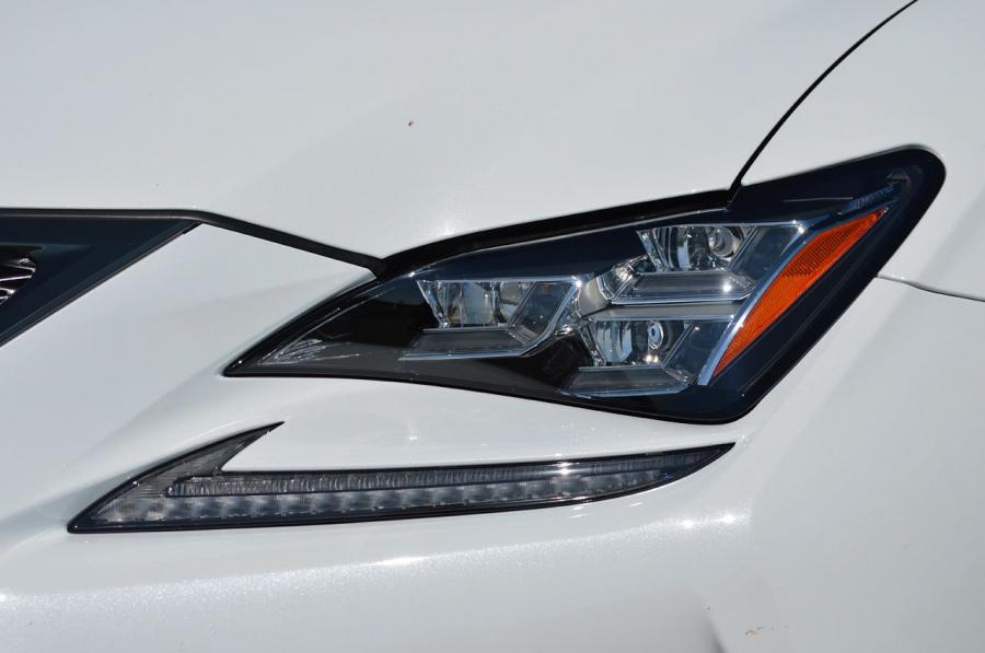 Детали экстерьера Lexus RC F 2014 года  (NA) (фото 137 из 200)